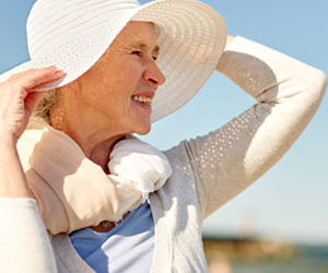 Stay Safe This Summer! Advice for Seniors In & Out of the Sun.